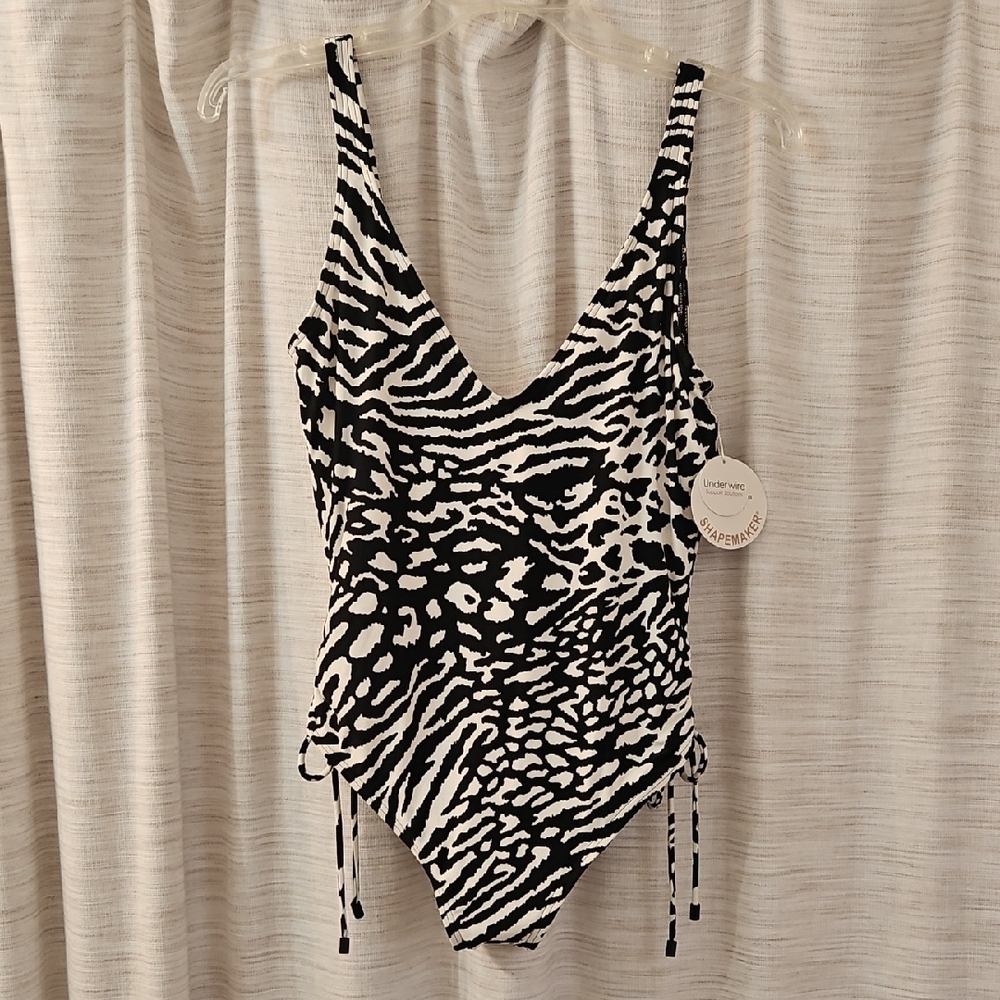 NWT Coco Reef Swimsuit Size 12/36C